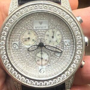 Rayalty Silver and Black Watch diamond watch with mother of pearl.
